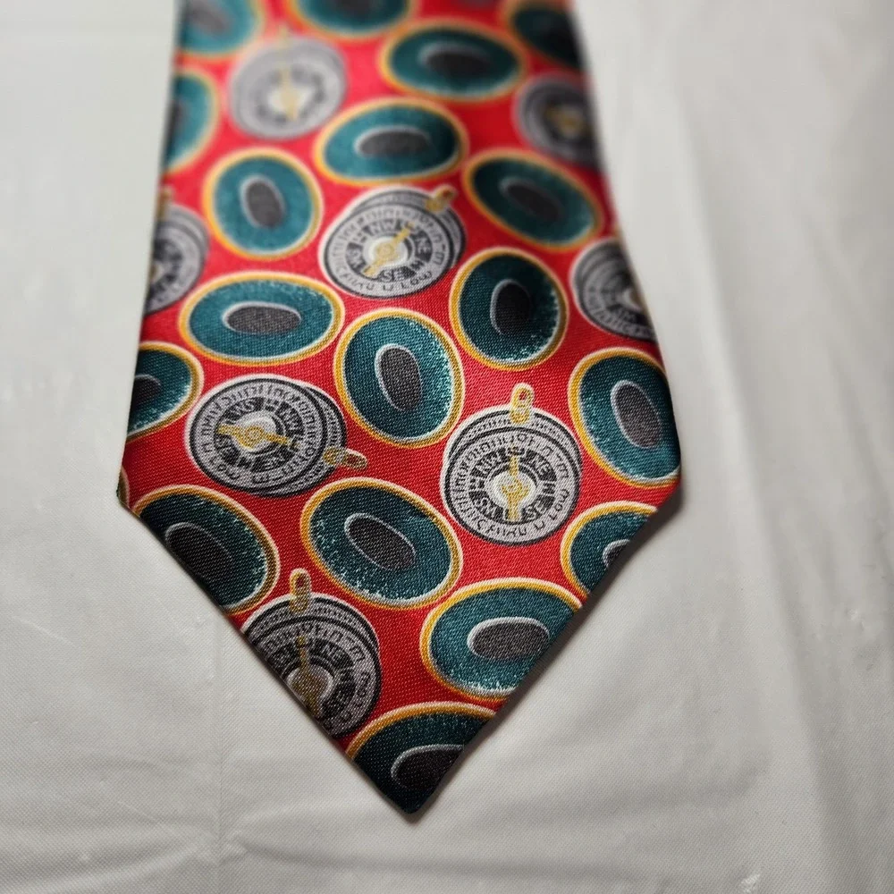 Classic Mens‎ Tie Compass Pattern 100% Silk Red / Green